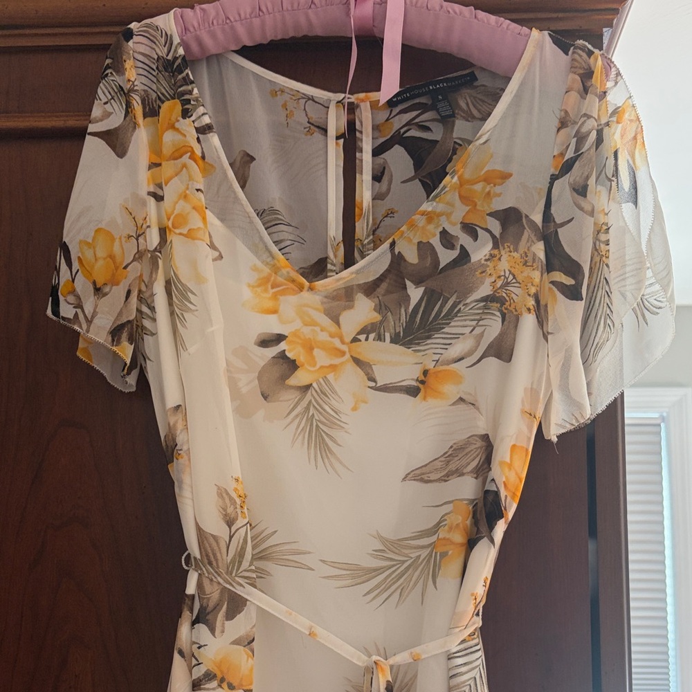 WHBM Floral Dress -  floral dress lined  sheer flowing sleeves - key hold back